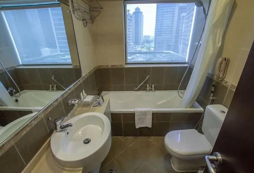 Time Oak Hotel & Suites