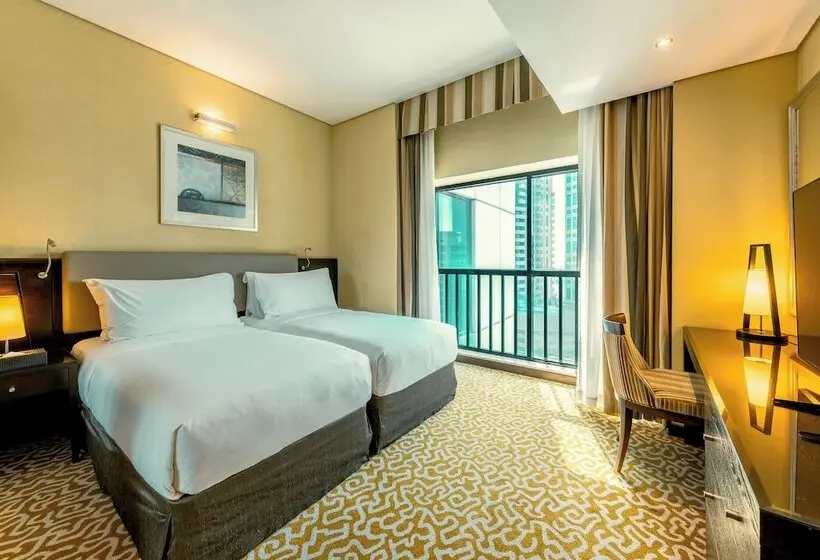 Time Oak Hotel & Suites