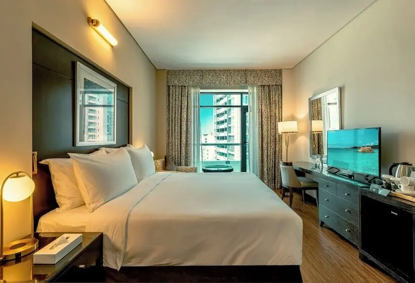 Time Oak Hotel & Suites