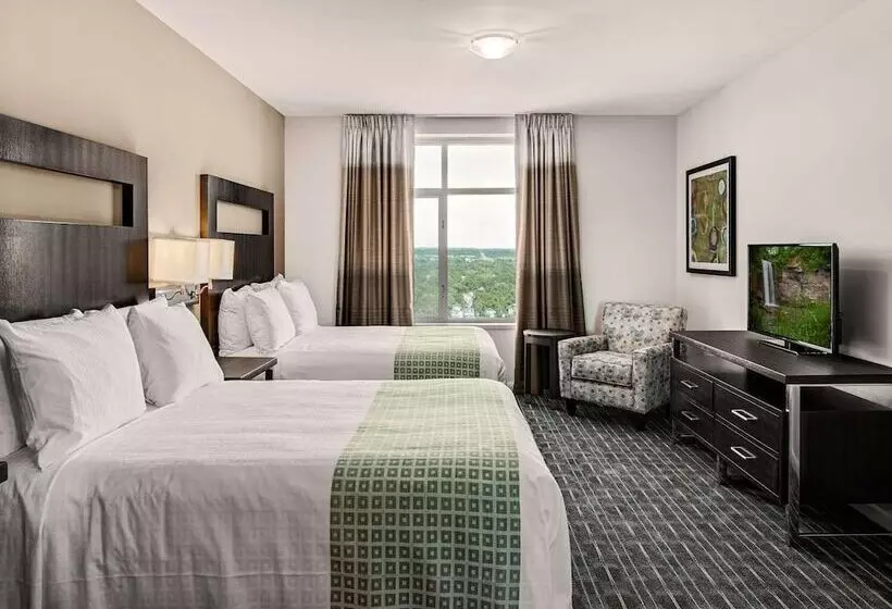 Broadway Plaza, Trademark Collection By Wyndham