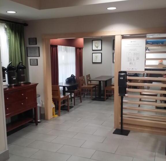 Garner Hotel Gillette South, An Ihg