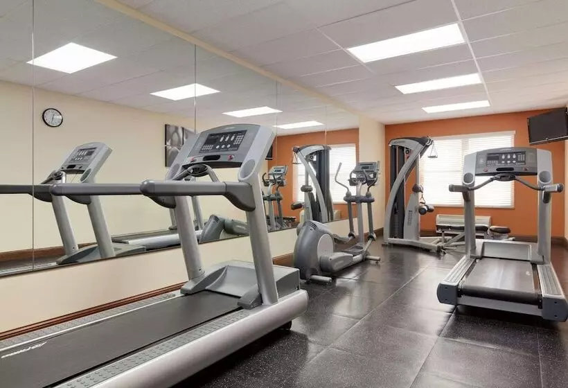 Garner Hotel Gillette South, An Ihg