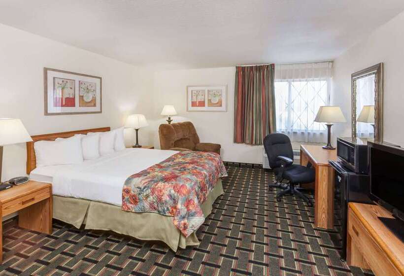 فندق Baymont By Wyndham Decatur