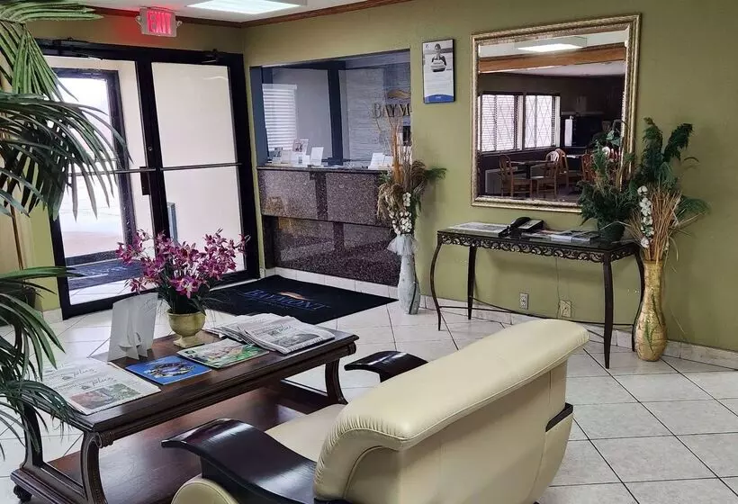 Отель Baymont By Wyndham Decatur