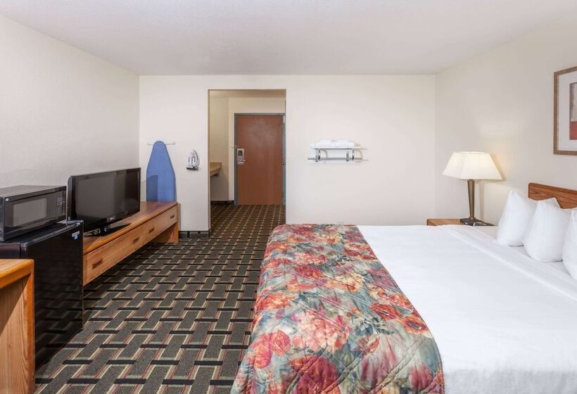 فندق Baymont By Wyndham Decatur