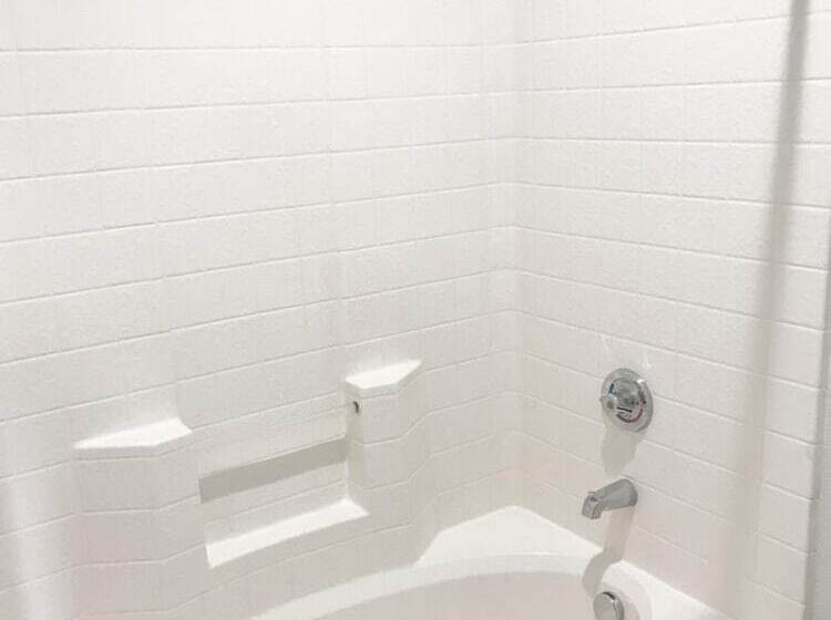 فندق Bestway Inn