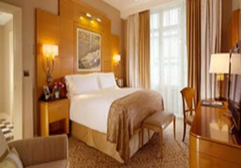 Отель BlueBay Makkah Grand Coral