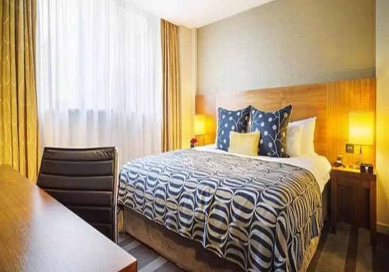 Отель BlueBay Makkah Grand Coral