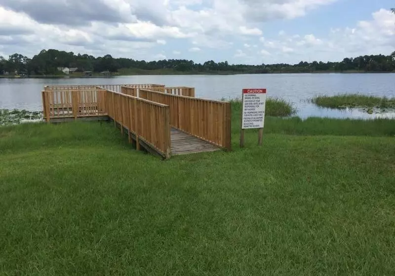 فندق Budget Inn Sanford International Airport