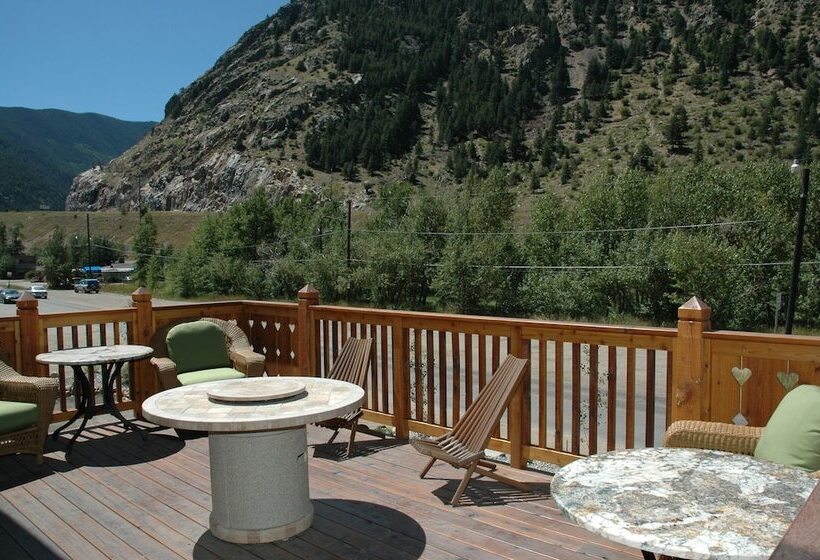 בית מלון כפרי Chateau Chamonix