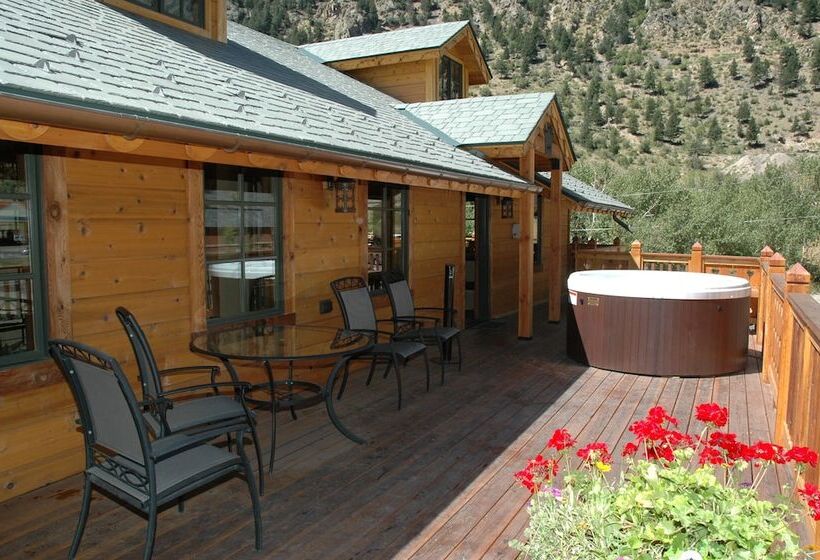 בית מלון כפרי Chateau Chamonix