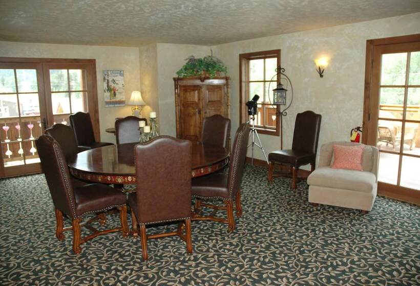 בית מלון כפרי Chateau Chamonix