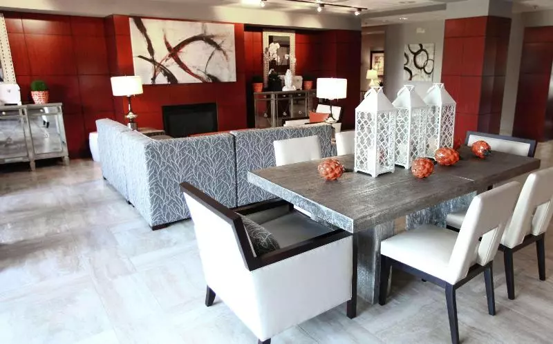 Отель Hilton Garden Inn Des Moines Airport