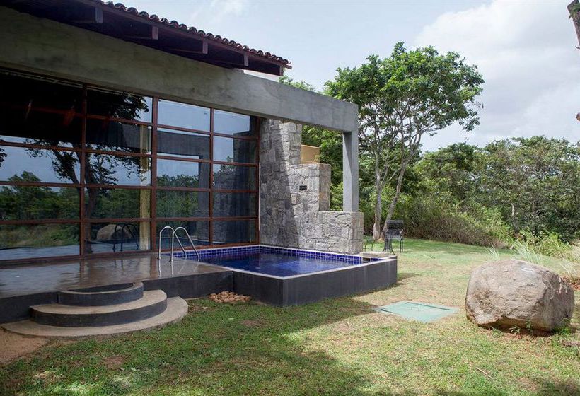 Hotel The Elephant Corridor