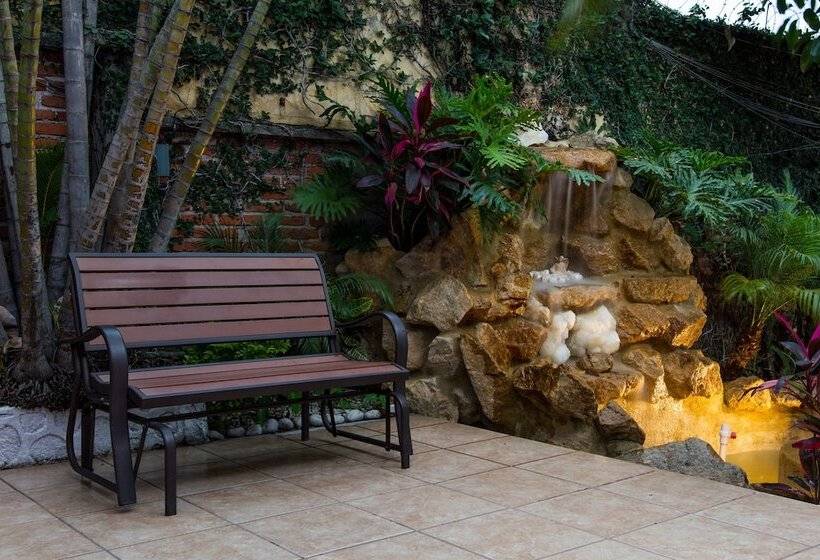 فندق Finca Chipitlán