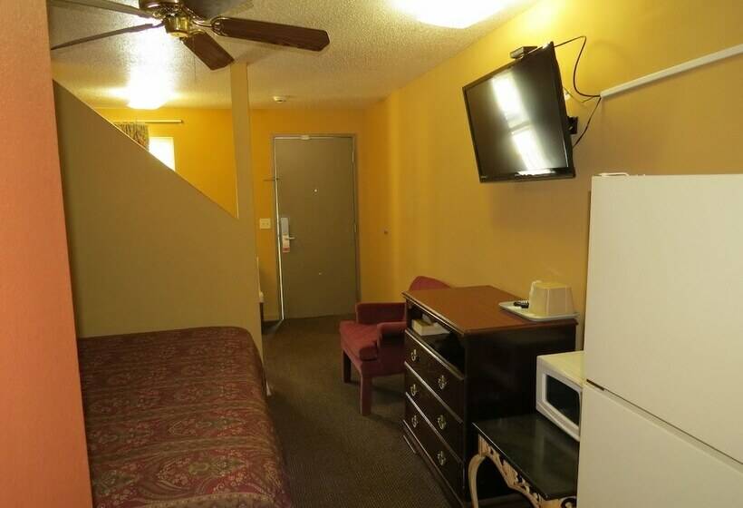 호텔 First Western Inn Caseyville