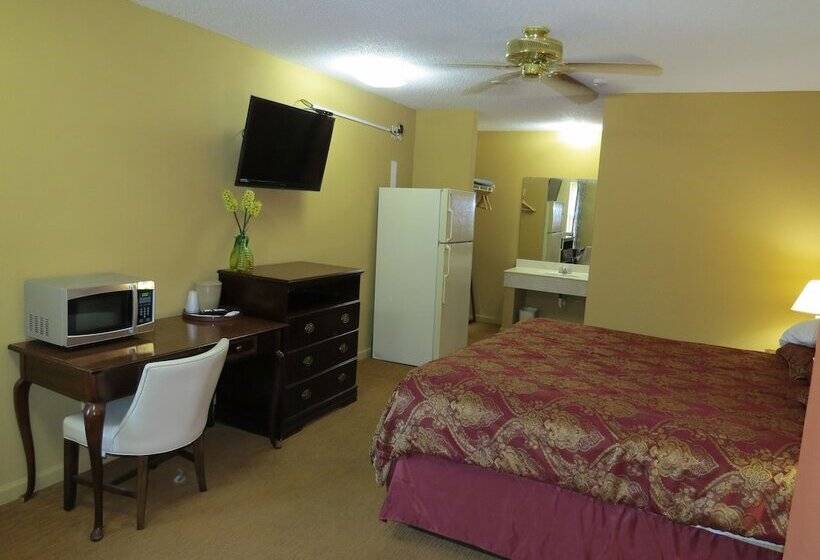 호텔 First Western Inn Caseyville