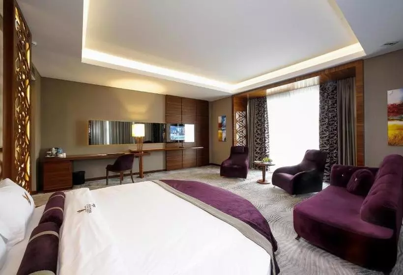 Hotelli Gold Majesty