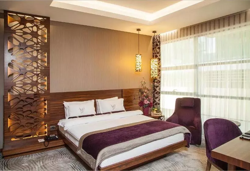 Hotelli Gold Majesty