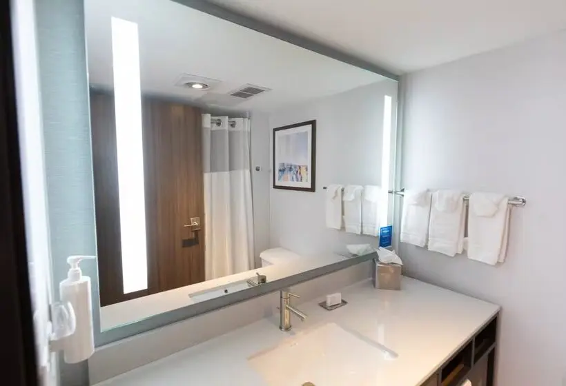 Hotelli Hilton Garden Inn Des Moines Airport