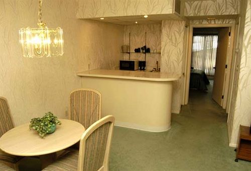 酒店 Knights Inn Lodge Resort Forest City