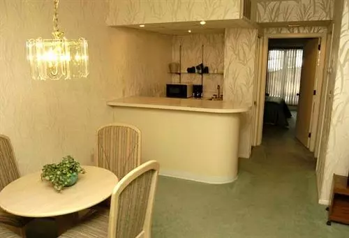 호텔 Knights Inn Lodge Resort Forest City