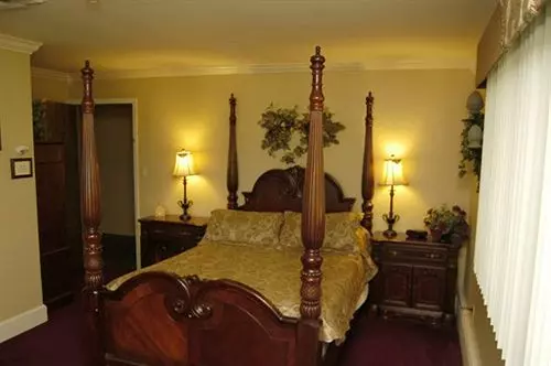 호텔 Knights Inn Lodge Resort Forest City