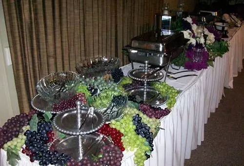 호텔 Knights Inn Lodge Resort Forest City