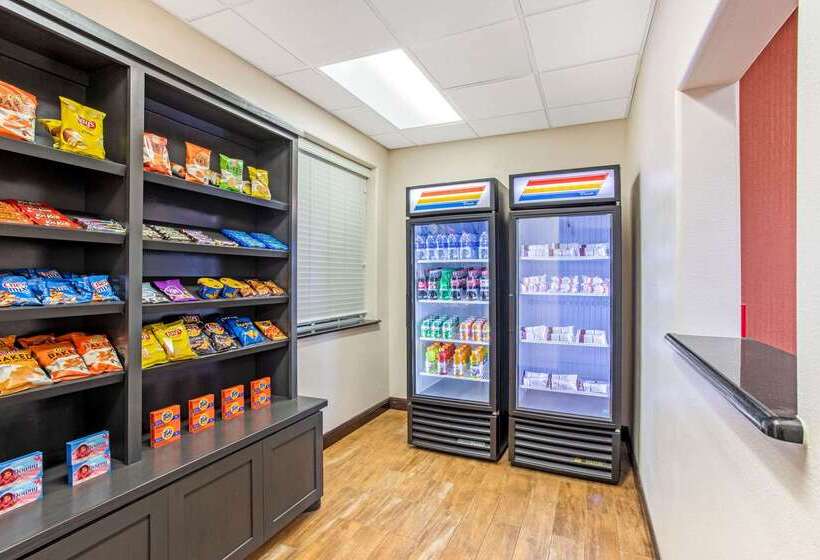 فندق La Quinta By Wyndham Ennis