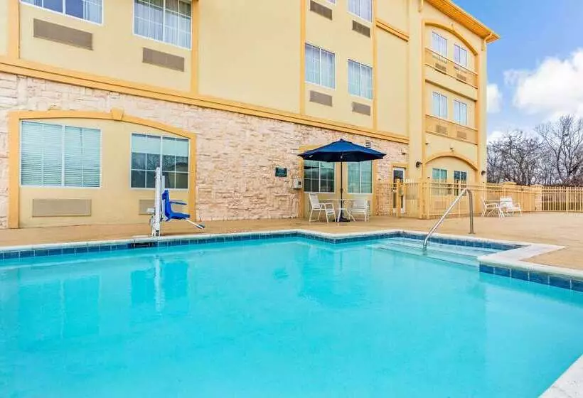 ホテル La Quinta By Wyndham Ennis