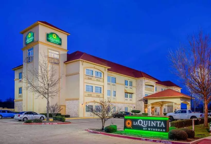 ホテル La Quinta By Wyndham Ennis