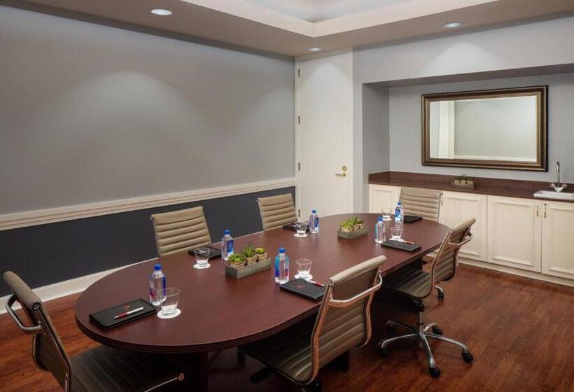 فندق Macon Marriott City Center