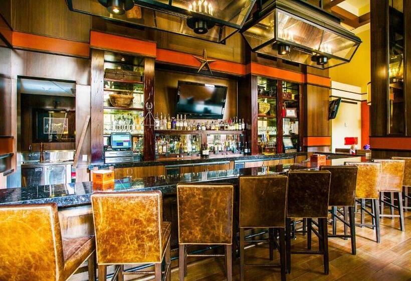 Overton Hotel And Conference Center