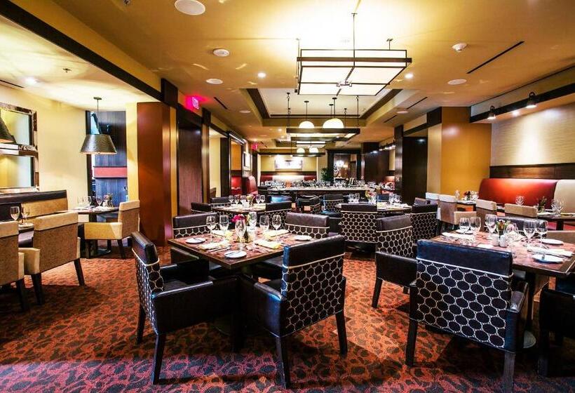 Overton Hotel And Conference Center