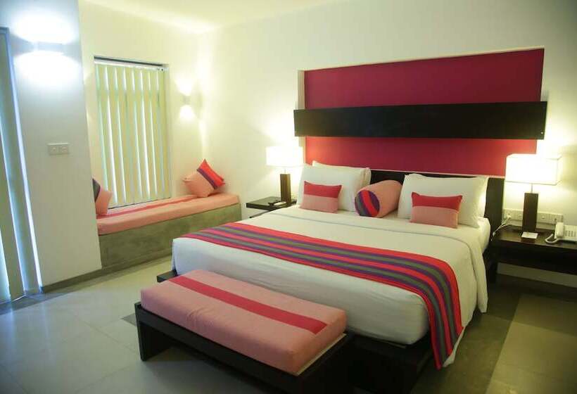 Hotel Ranna 212