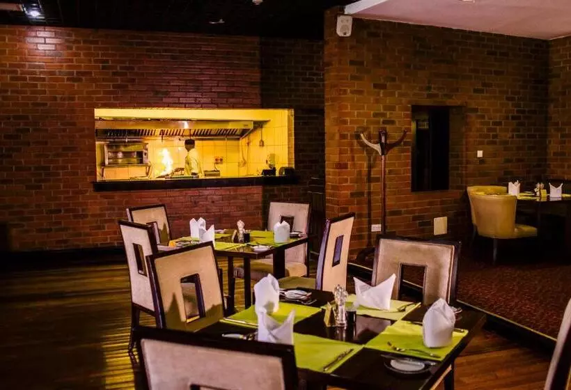 هتل The Boma Nairobi