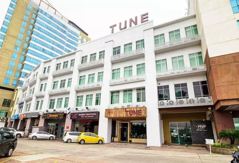 Tune Hotels   1 Borneo, Kota Kinabalu