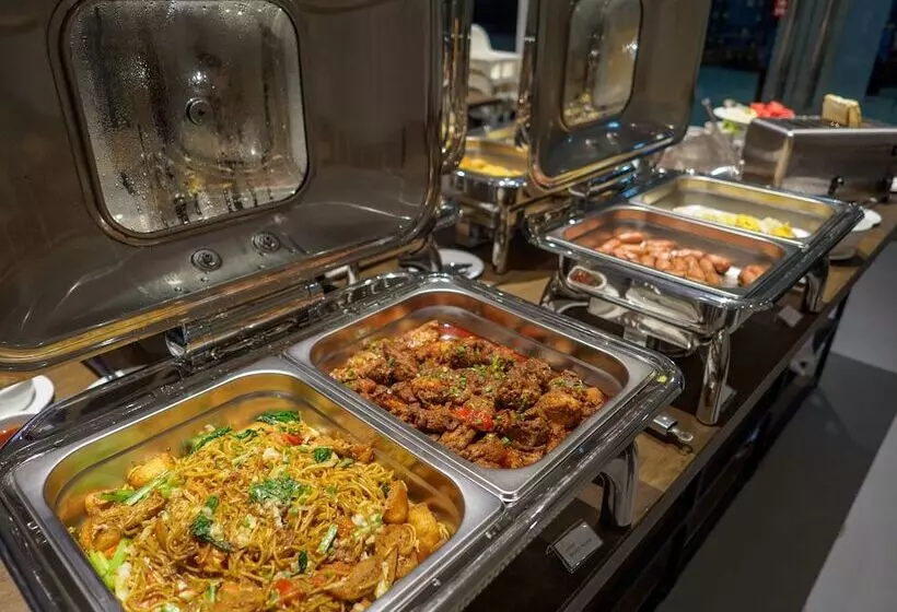 Tune Hotels   1 Borneo, Kota Kinabalu