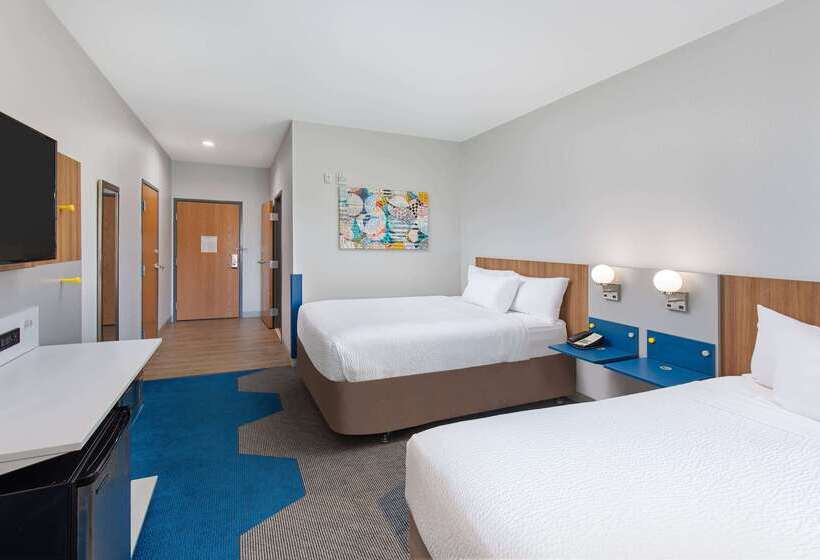 Microtel Inn And Suites By Wyndham