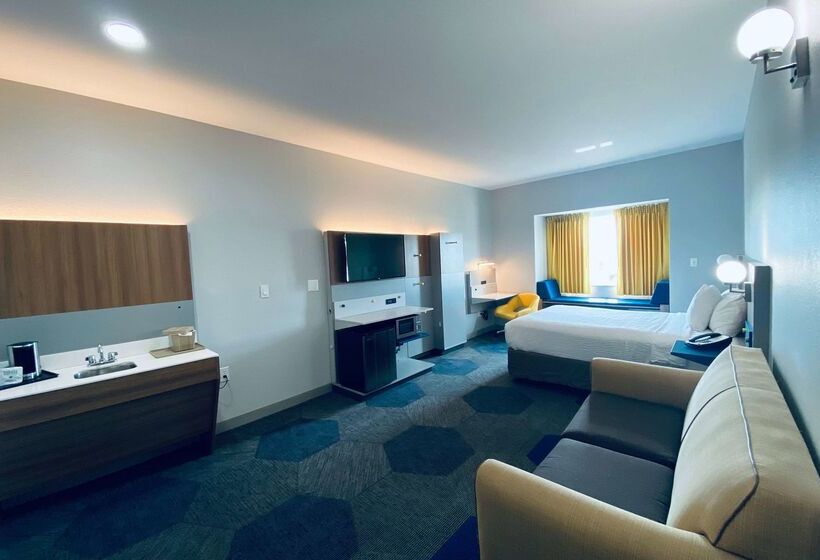 Microtel Inn And Suites By Wyndham