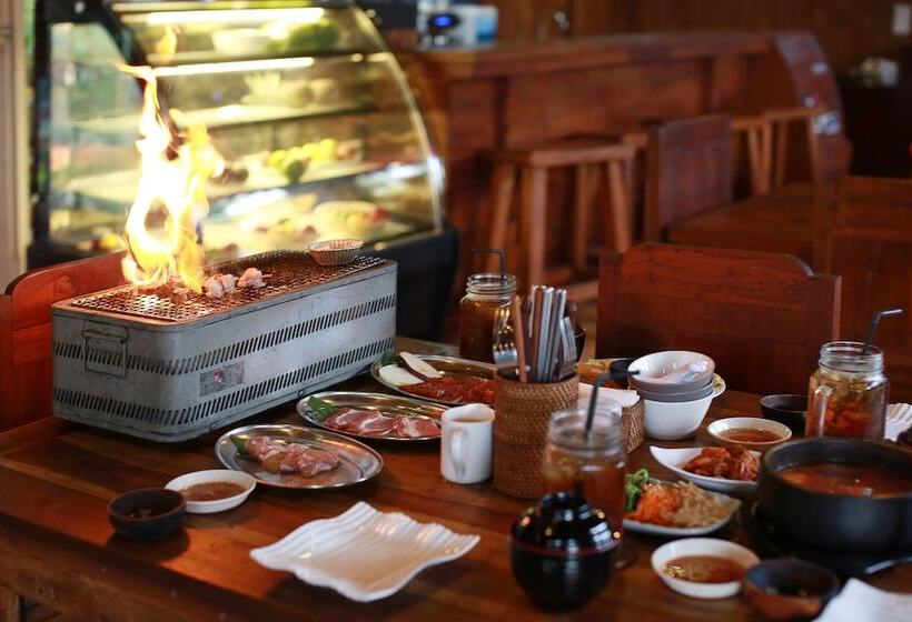 The Batu Belig Hotel & Spa