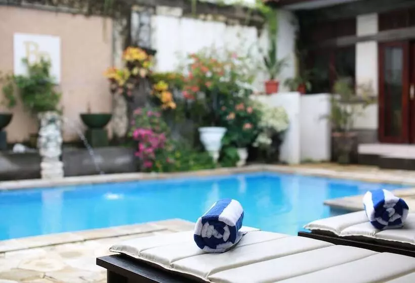 The Batu Belig Hotel & Spa