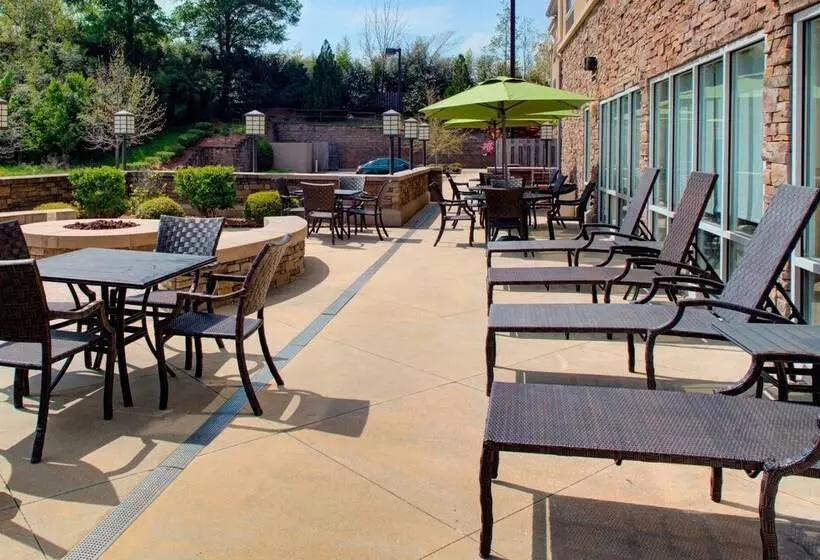 Fairfield Inn And Suites By Marriott Montgomery Eastchase