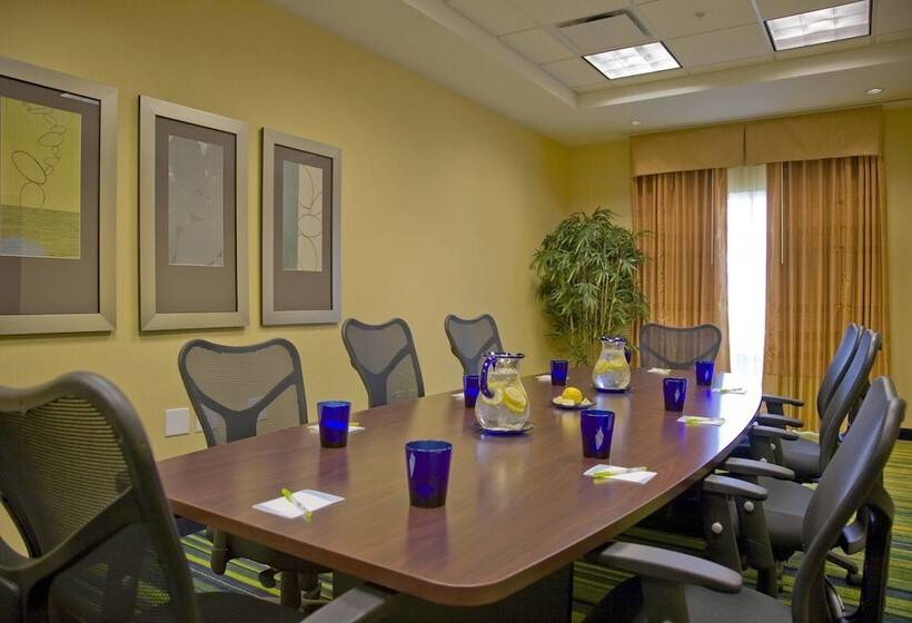 Fairfield Inn And Suites By Marriott Montgomery Eastchase