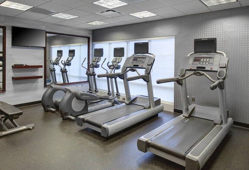 Fairfield Inn And Suites By Marriott Montgomery Eastchase