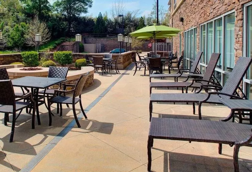 Fairfield Inn And Suites By Marriott Montgomery Eastchase