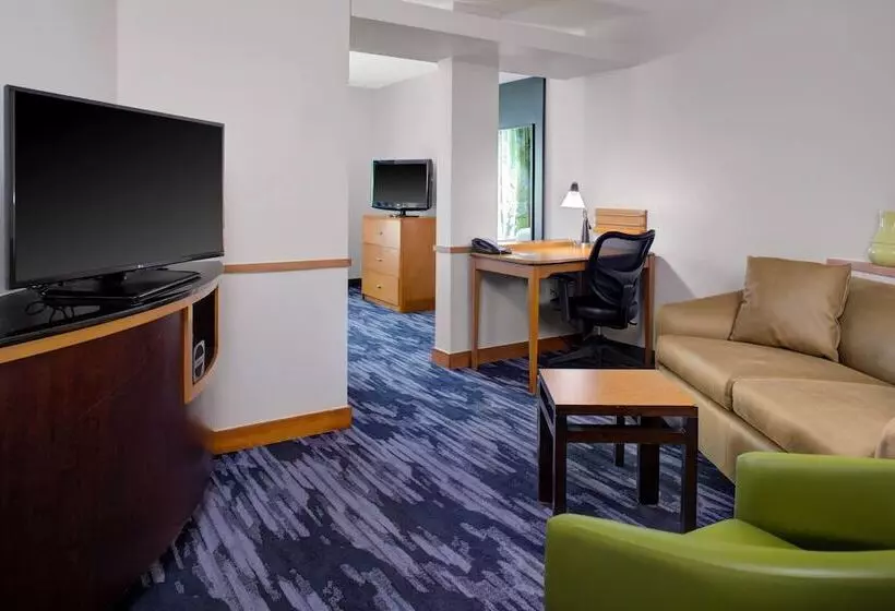 Fairfield Inn And Suites By Marriott Montgomery Eastchase