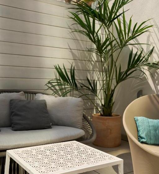 هتل Catalonia Gran Via Bcn