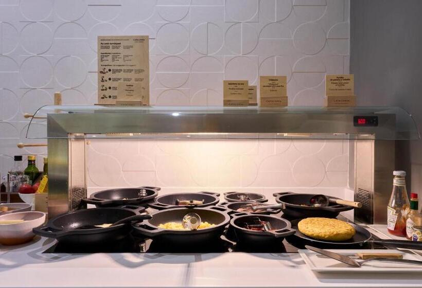 هتل Catalonia Gran Via Bcn