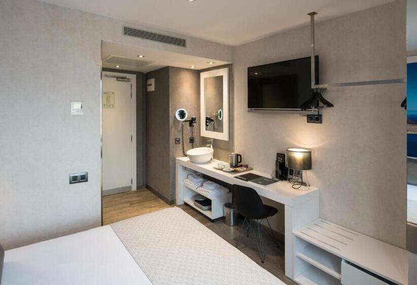 هتل Catalonia Gran Via Bcn